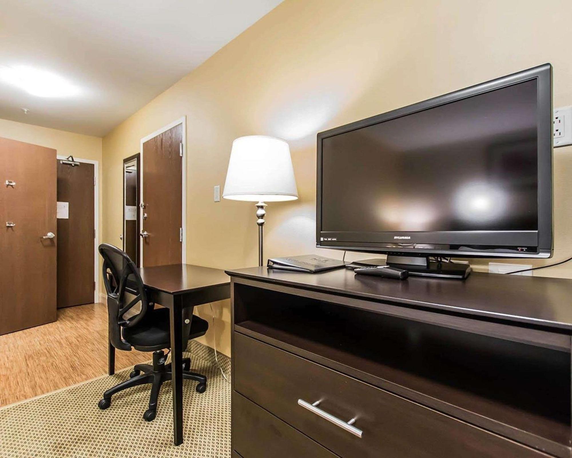 Quality Inn Moncton Exterior foto