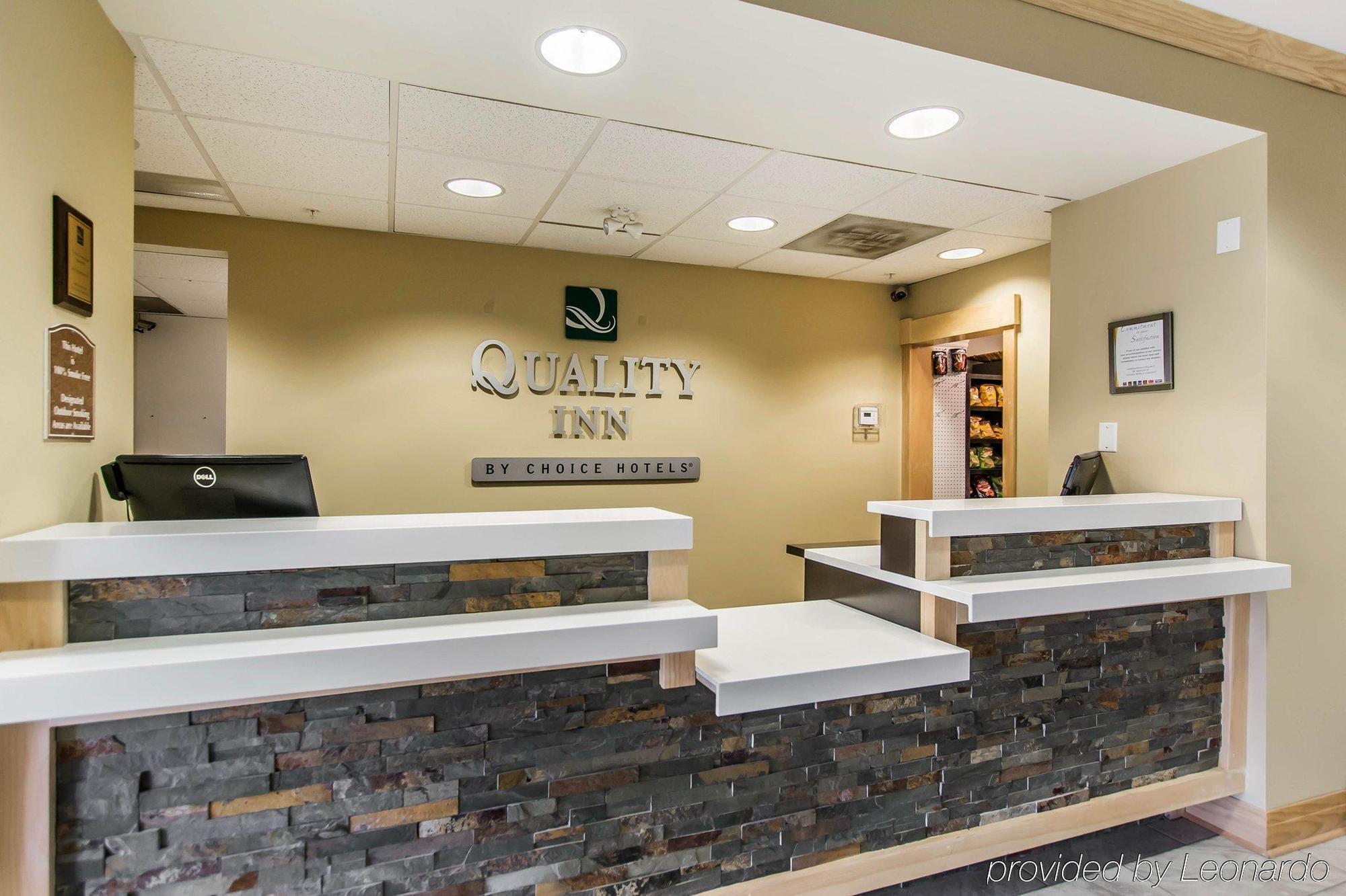 Quality Inn Moncton Exterior foto