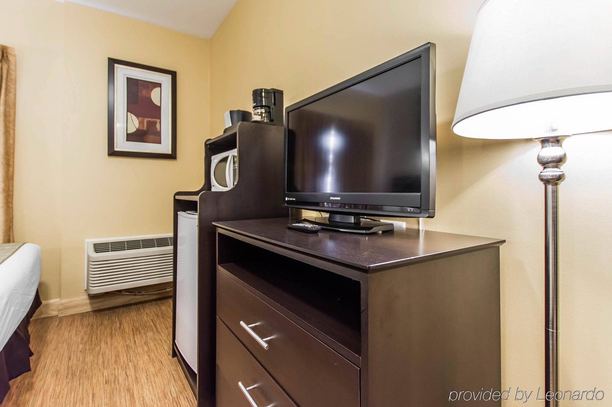 Quality Inn Moncton Exterior foto